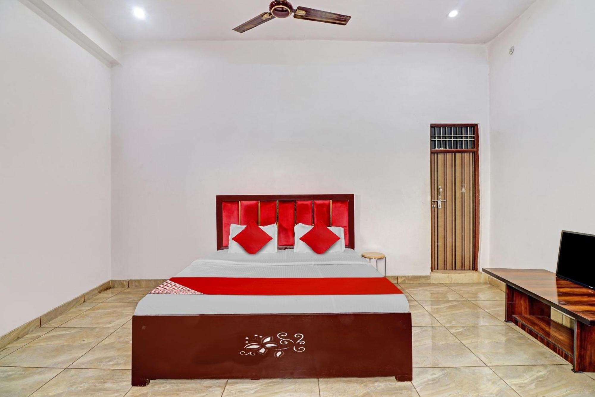 Hotel O Choice Guest House Vrindāvan Exterior photo